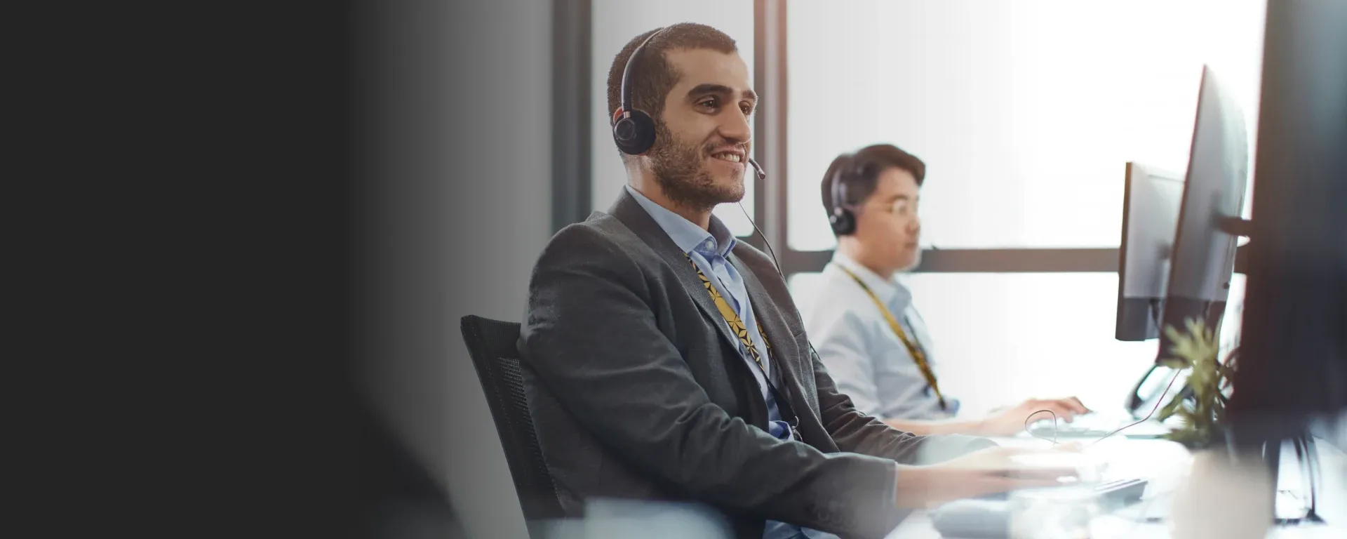 Exness Support Team.一方面，支持团队。 